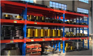 我国矿山机械行业主要由七大类、300多个品种、数千种